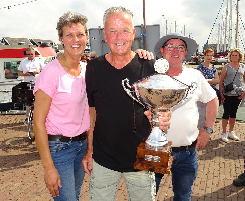 Winnaar Palingrookwedstrijd Marker Havenfeesten