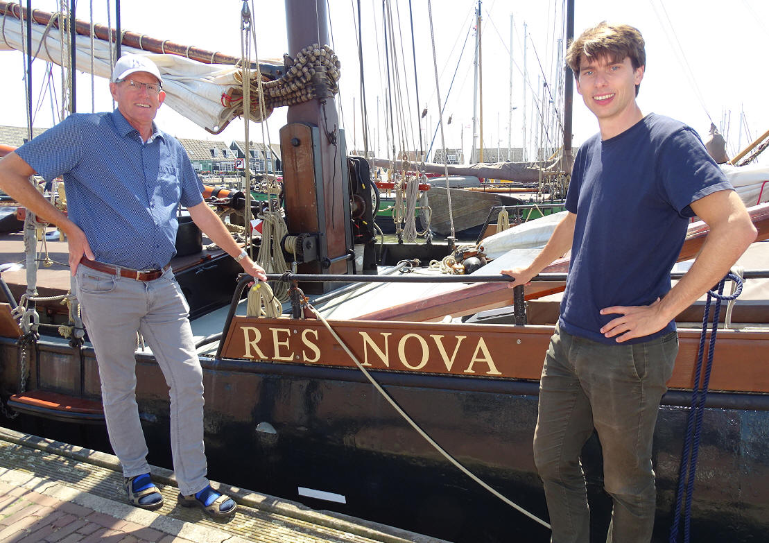 Schrijver Ronald Nijboer vaart ‘pittoreske reis’ over het IJsselmeer