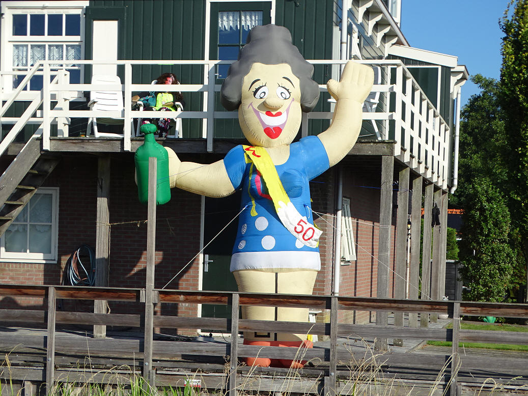 Gespot op Marken: De Duikjes is een 'Sarah' rijker