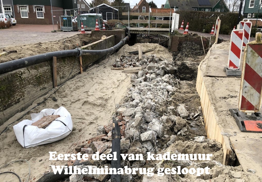 Eerste deel van kademuur Wilhelminabrug gesloopt