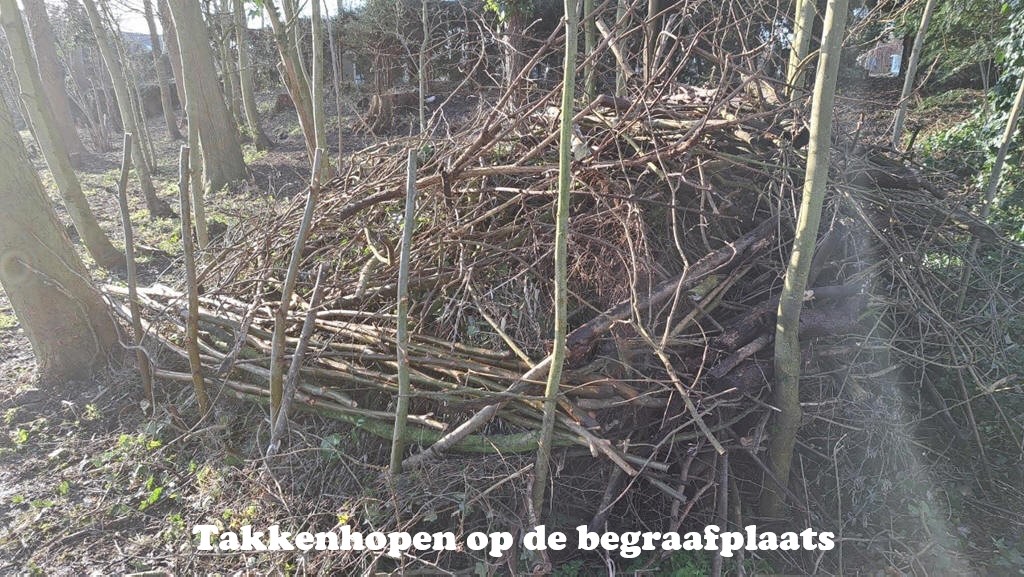 Takkenhopen op de begraafplaats