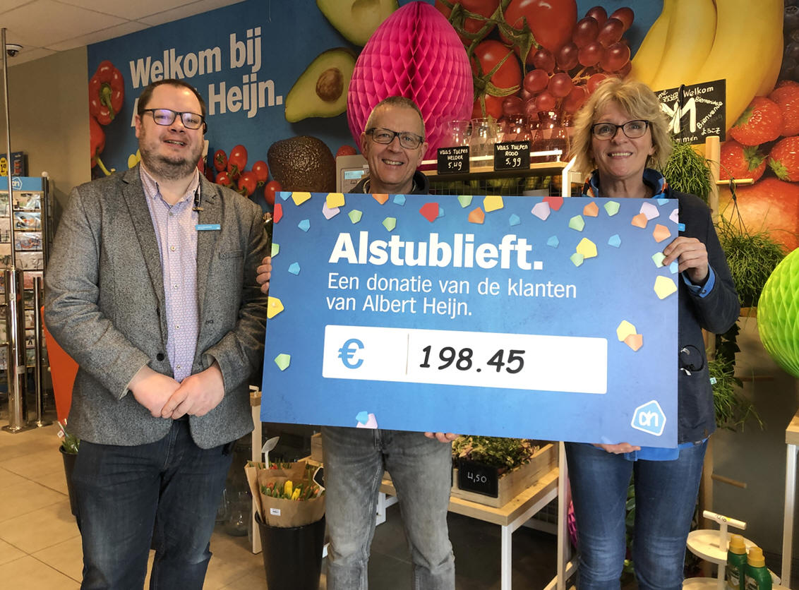 Statiegeldactie AH levert € 198,45 op voor Stichting Hulphond Nederland