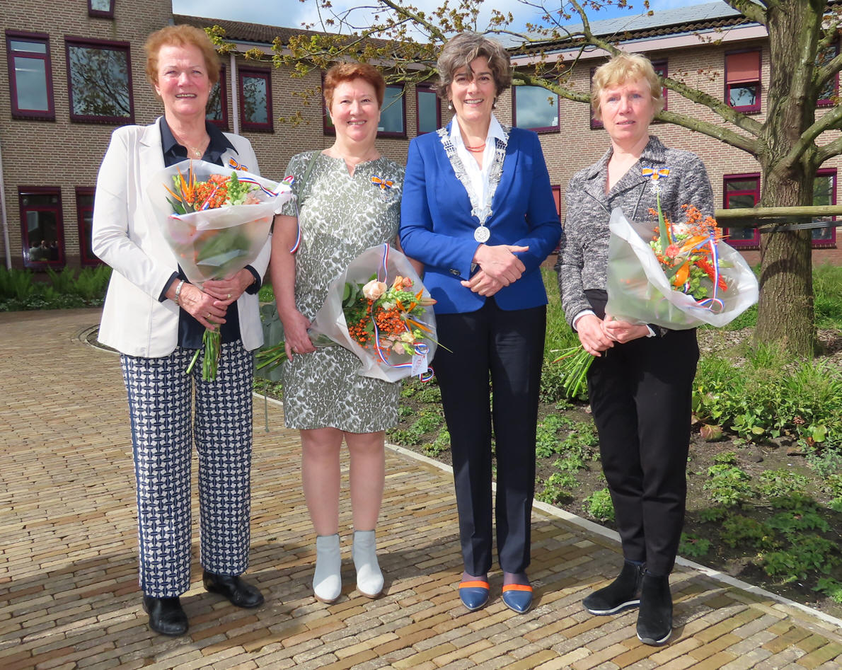 	Drie Markers onderscheiden met een Koninklijke Onderscheiding