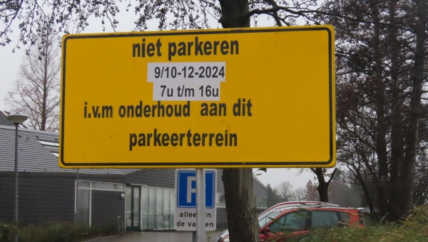 Maandag 9 & dinsdag 10 december parkeerverbod nabij Het Trefpunt