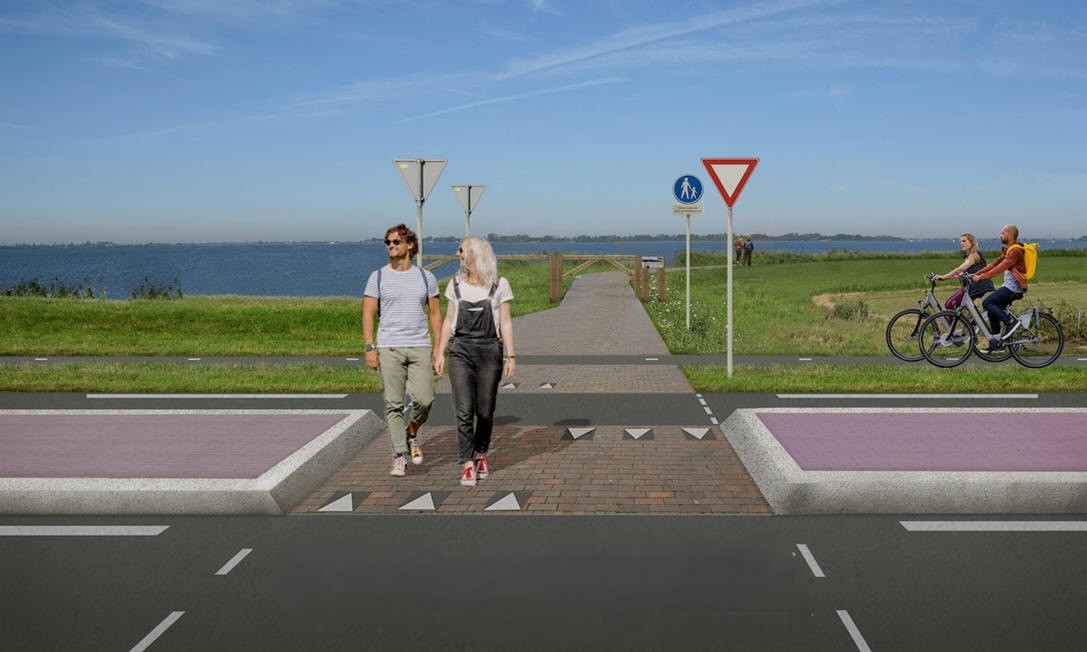 Nieuwe veilige oversteek bij wandelpad om Marken