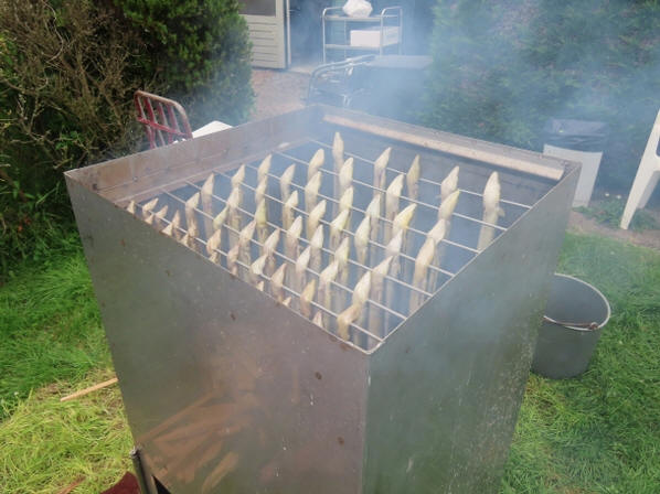 Jan Jacob &amp; Harry winnen 'Gesloten WK Palingroken Westzai'