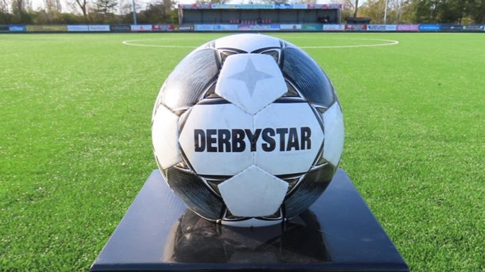 Balsponsor worden bij een thuiswedstrijd van S.V. Marken?