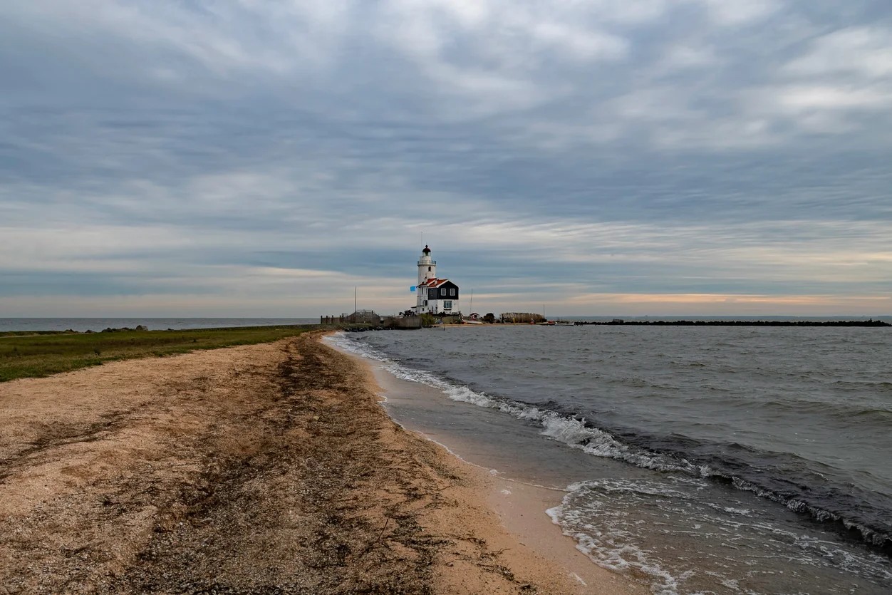 ‘Tien jaar reizen en fotograferen langs de Nederlandse kust’  
